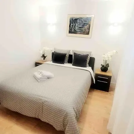 Apartment N-4 Magnifique 2 Pieces Pour 4 Personnes *
