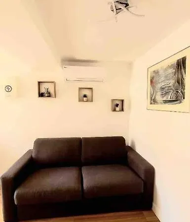 N-4 Magnifique 2 Pieces Pour 4 Personnes *